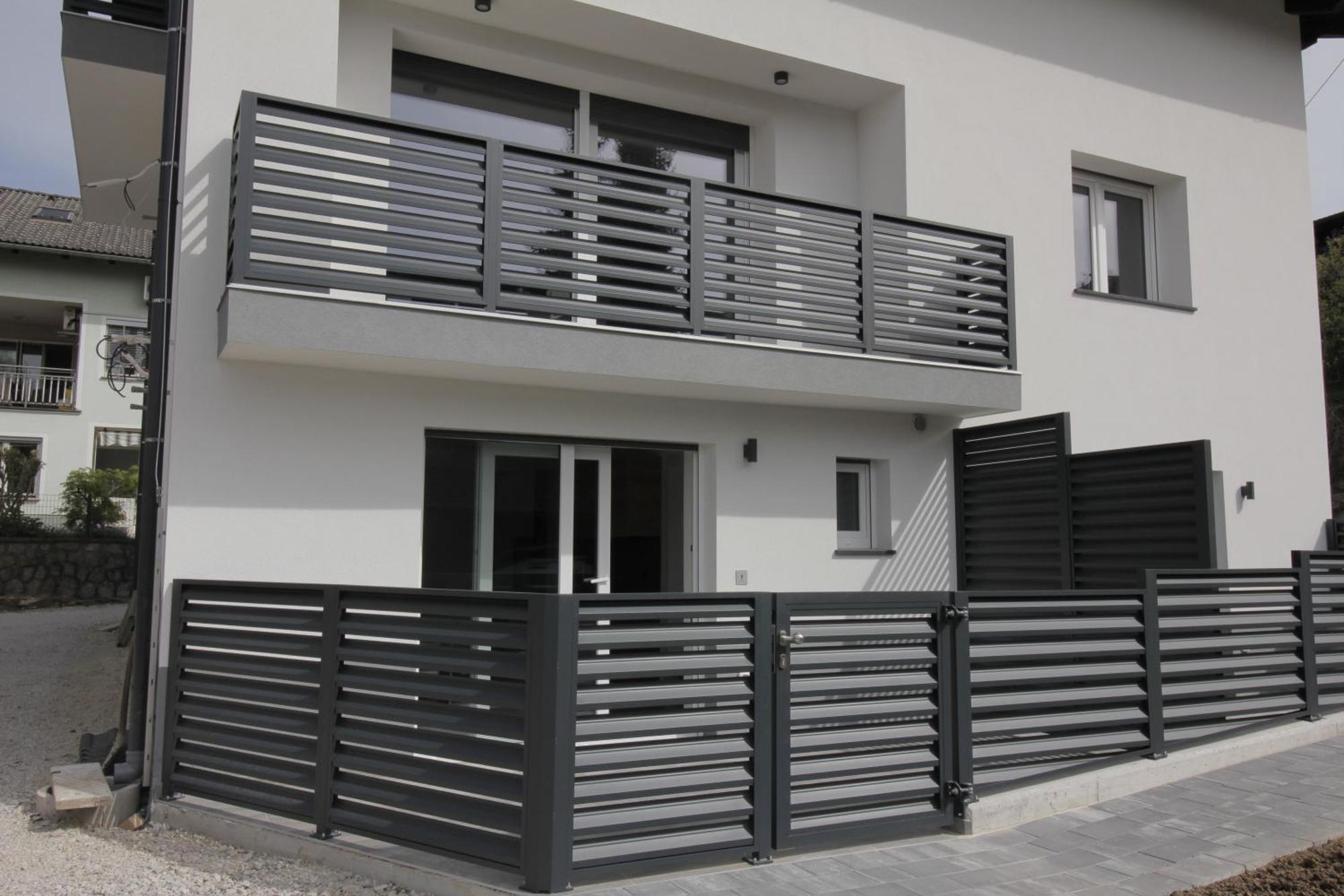 Naia Apartments Novo Mesto Extérieur photo