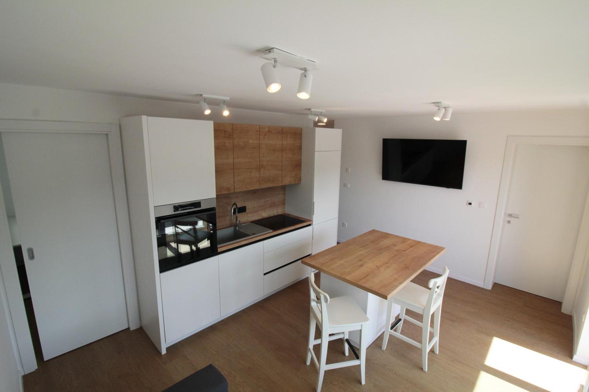 Naia Apartments Novo Mesto Extérieur photo